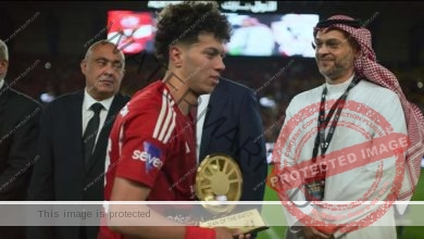 عاجل … إمام عاشور يفوز بجائزة أفضل لاعب في مباراة الأهلي والزمالك في نهائي كأس مصر