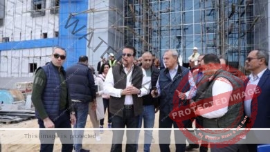 وزير الصحة يتفقد المستشفى الجديد بمدينة العبور