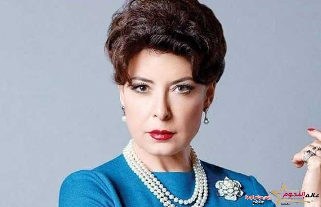 رحلة فنية تبدأ من الخيال.. أنوشكا تحقق حلم فرشاة الشعر على المسرح