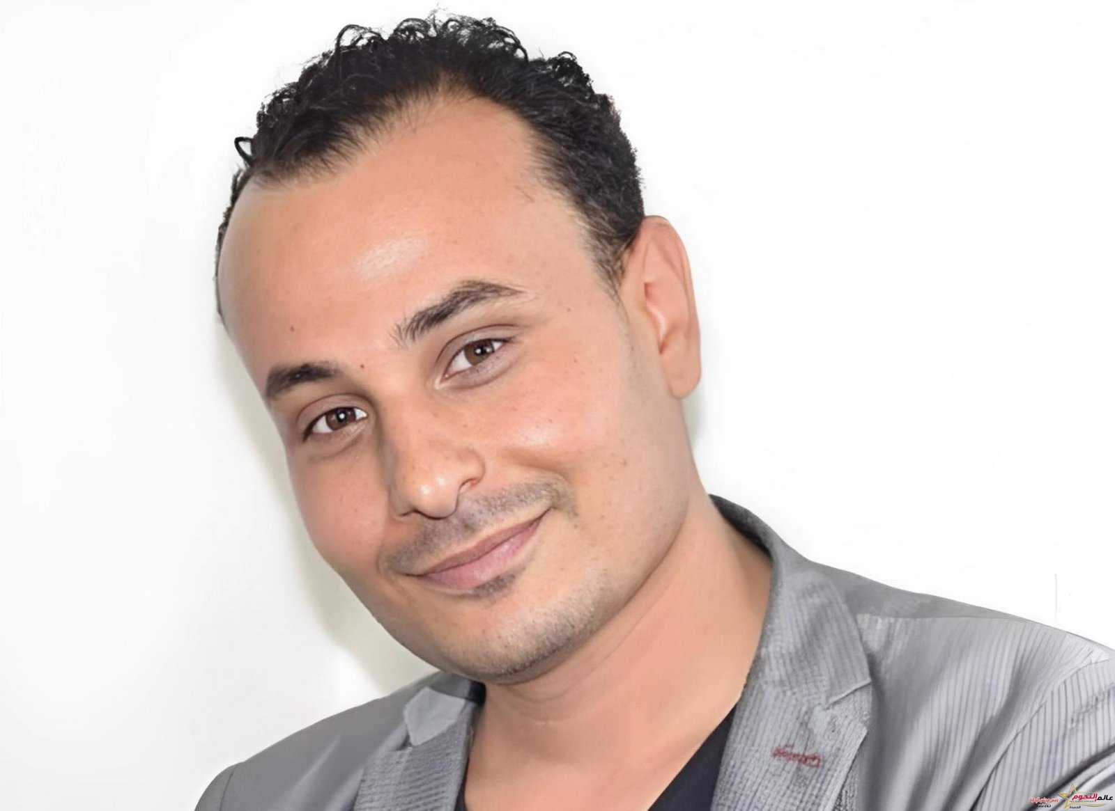 الفنان وائل محمد في "العظماء السبع" .. ثاني أيام عيد الفطر المبارك