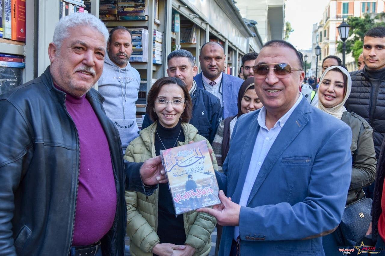 محافظ الإسكندرية يتابع معدلات تنفيذ المرحلة الأولى والثانية لأعمال مشروع تطوير ورفع كفاءة شارع النبي دانيال