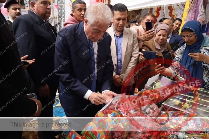 محافظ جنوب سيناء يفتتح معرض "أهلًا بالعيد" بمدينة طور سيناء