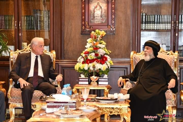 محافظ جنوب سيناء علي رأس وفد من القيادات التنفيذية يهنئ أسقف سيناء الجنوبية بسلامة الوصول