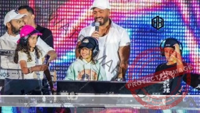 تامر حسني يفي بوعده للطفل آسر ويغني معه في مهرجان تامر حسني للمدارس  