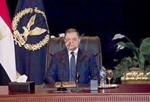 وزير الداخلية يهنئ رئيس الاتحاد العام لنقابات عمال مصر بعيد العمال
