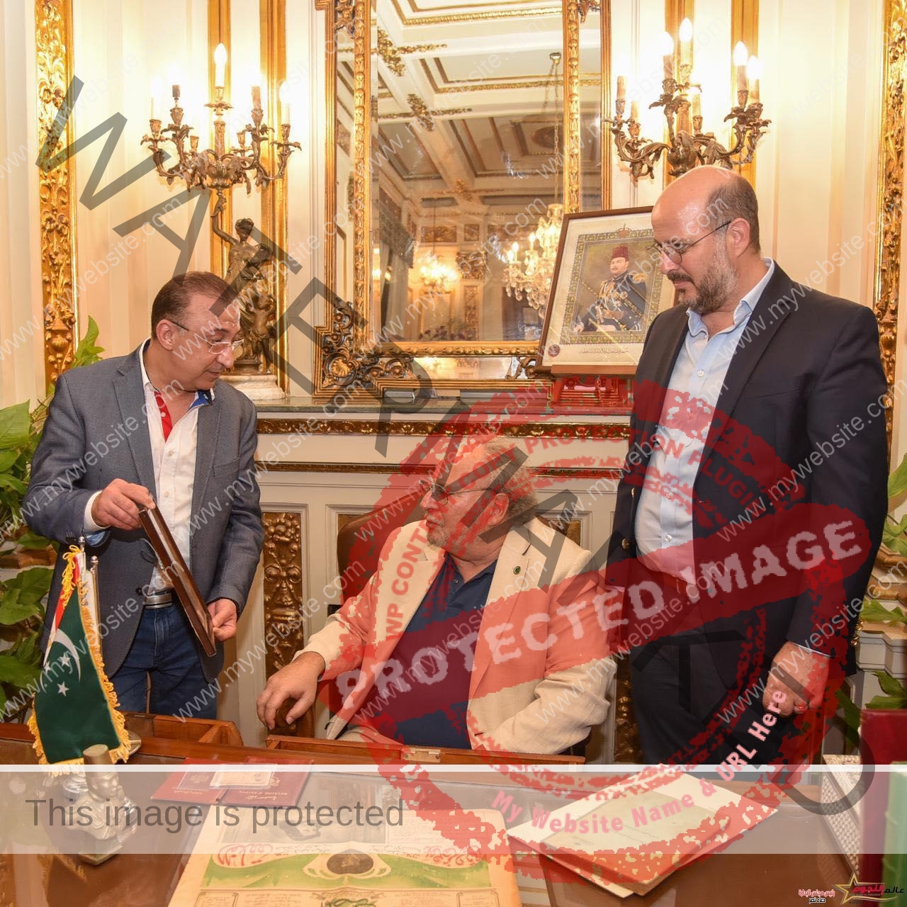 محافظ الإسكندرية يستقبل جلالة الملك أحمد فؤاد الثاني بستاد الإسكندرية الرياضي الدولي