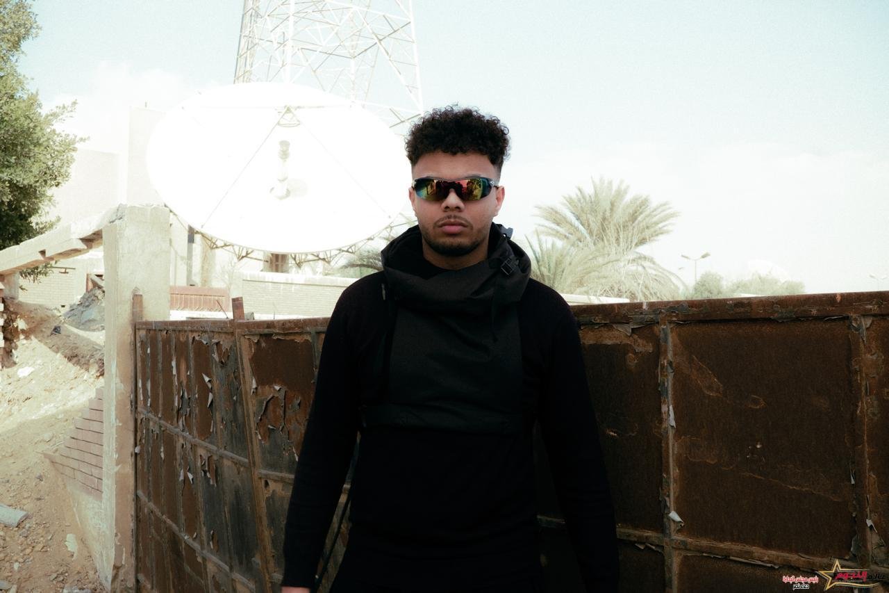 بالصور والفيديو.. "الصحبة فيلم" تجمع كريم كريستيانو وجلبة لأول مرة