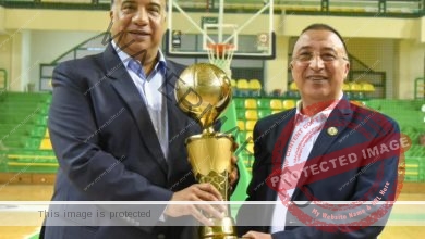 محافظ الإسكندرية يكرم أبطال فريق كرة السلة بنادي الاتحاد السكندري بمناسبة فوزهم بكأس مصر لكرة السلة