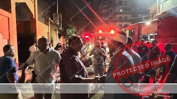 محافظ أسيوط يتفقد أثار حريق محدود بأحد الأشجار بجوار سور معهد ازهرى بحى شرق