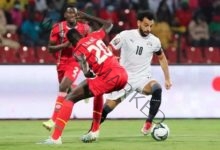 منتخب مصر يتعادل أمام غينيا بهدف صلاح ويواصل الصدارة