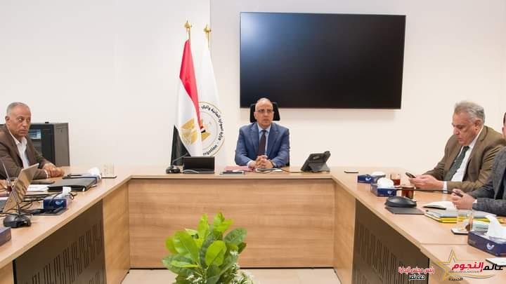 الدكتور سويلم يتابع الموقف المائى بمحافظة أسوان خلال فترة أقصى الإحتياجات المائية 1 الدكتور سويلم يتابع الموقف المائى بمحافظة أسوان خلال فترة أقصى الإحتياجات المائية