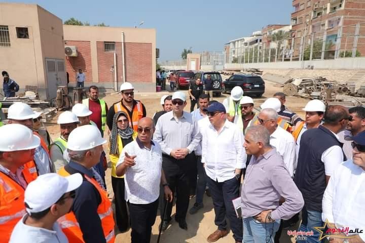 محافظ دمياط ووزير الموارد المائية والرى يتابعان عمليات تحديث أنظمة تشغيل بوابات هويس ومفيض سد دمياط