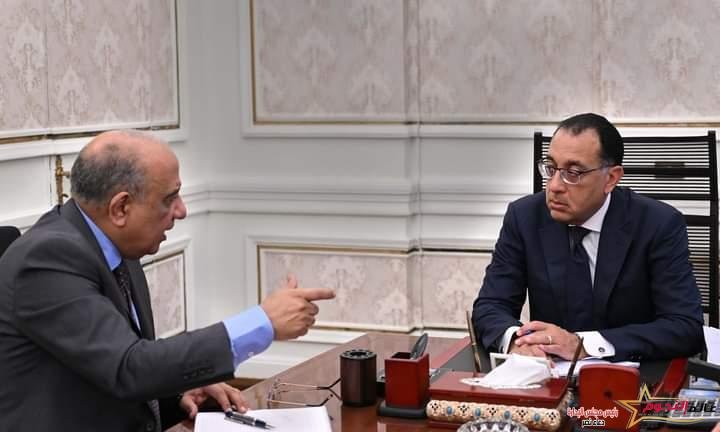 رئيس الوزراء يستعرض مع وزير الكهرباء أهم مستجدات عمل الوزارة