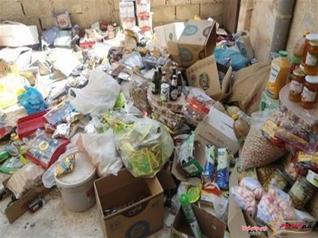 ضبط 1,5 طن مواد غذائية مجهولة المصدر داخل مخزن "بدون ترخيص بالزيتون 