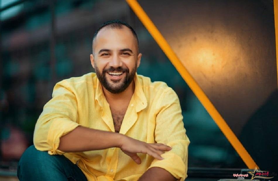 الفنان علي الألفي يغني في ساحة مركز الهناجر للفنون.. غدًا
