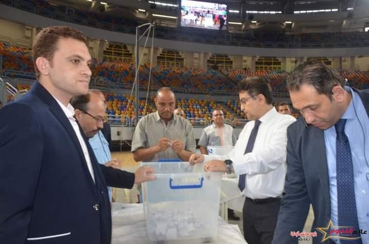 وزير الإسكان: إجراء قرعة تخصيص الأراضي السكنية المتوسطة بمدينة المنيا الجديدة بين 9782 مواطنا 1 وزير الإسكان: إجراء قرعة تخصيص الأراضي السكنية المتوسطة بمدينة المنيا الجديدة بين 9782 مواطنا