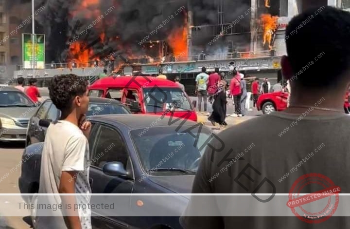 عاجل .. حريق بـ 4 طوابق من مول كريتيف بالعبور 