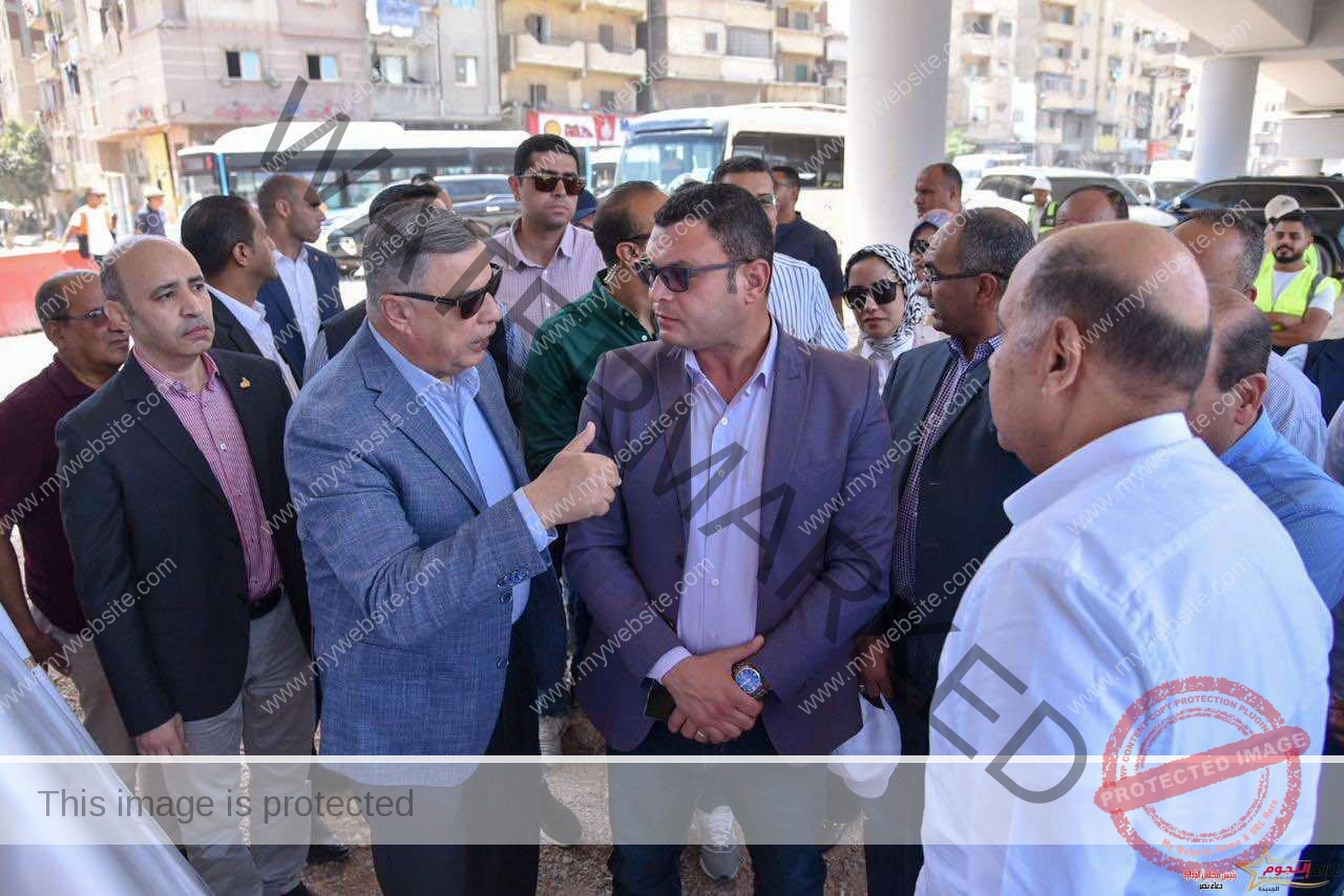 وزير الإسكان ومحافظ الإسكندرية يتفقدان مشروع إنشاء كوبري على مستويين لربط شارع السادات بالطريق الدولي الساحلي