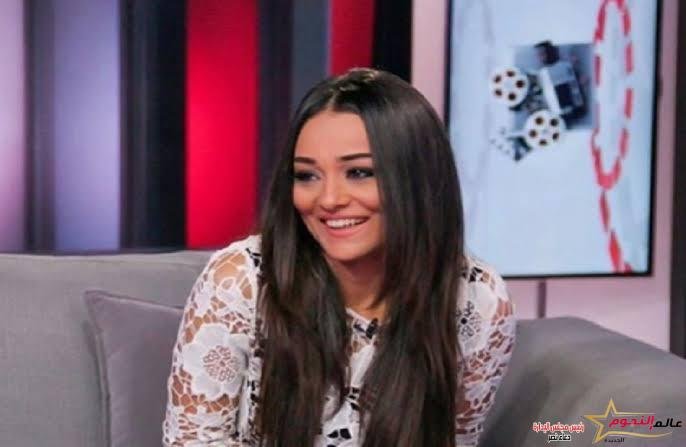 راندا البحيري تدعم رنا سماحة بفيديو جديد 