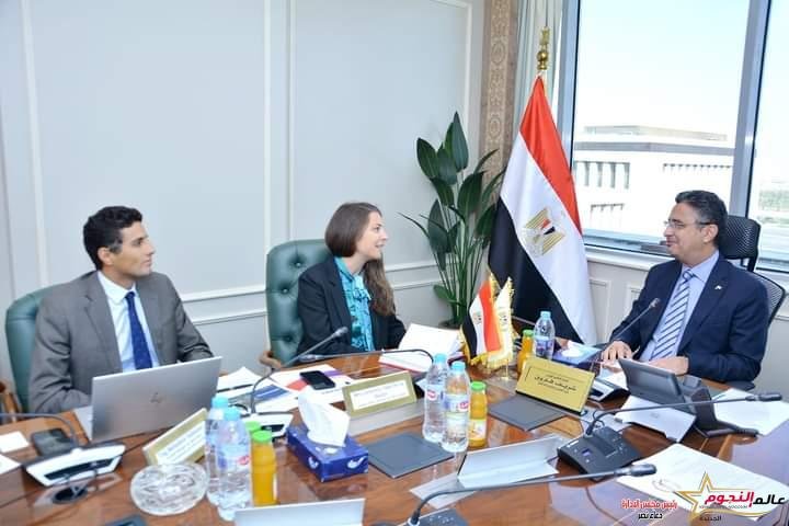 وزير التموين والتجارة الداخلية يستقبل وفد الوكالة الفرنسية للتنمية