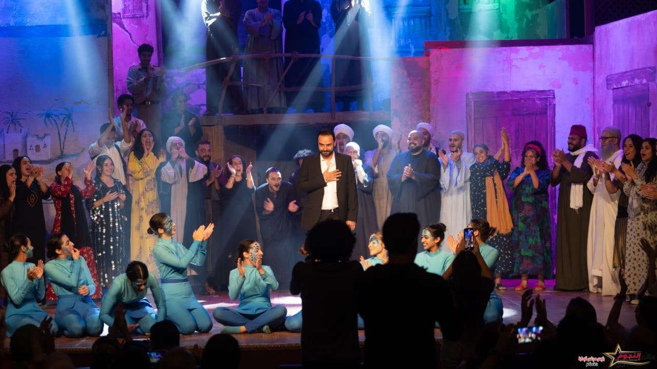 لدعم مواهب شابة جديدة.. أشرف عبد الباقي يفتتح مسرحية "عريس البحر" 