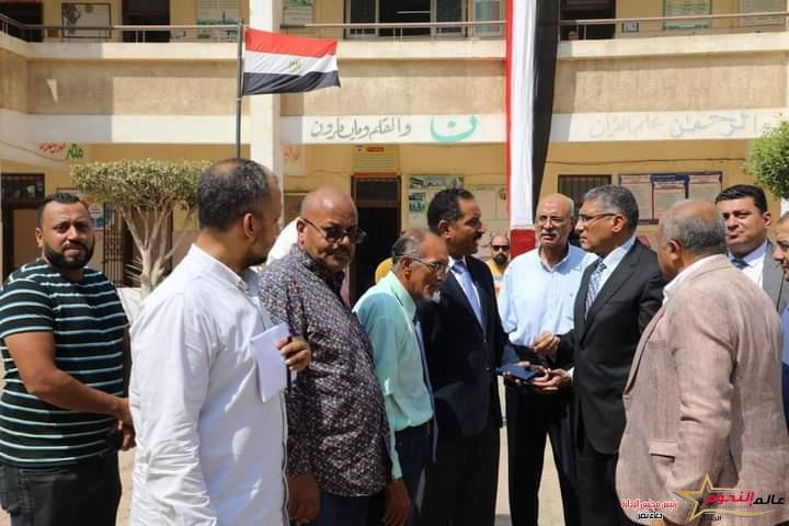 محافظ الجيزة يتابع إنتظام العملية التعليمية بمدارس ناهيا بمركز كرداسة