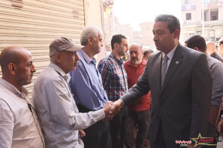 محافظ دمياط يُقدم واجب العزاء لأسرة الطالبة ميرنا الجنيدى