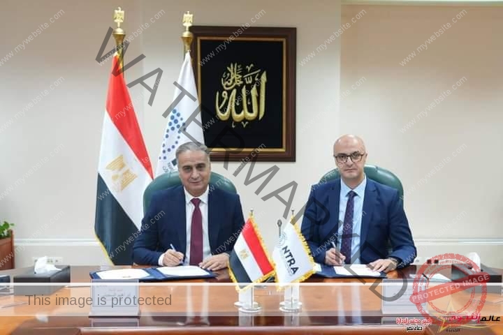 وزير الثقافة يتفقد قصر ثقافة قنا ومكتبة مصر العامة ضمن جولته لتفقد المواقع الثقافية بمحافظات الصعيد