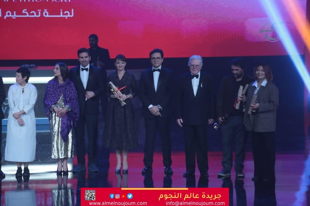 وزير الثقافة يشهد ختام الدورة الخامسة والأربعين لمهرجان القاهرة السينمائي الدولي  
