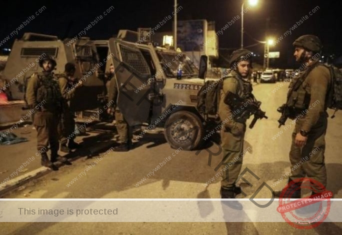 قوات الاحتلال تقتحم مدينة طولكرم الفلسطينية وتحاصر منزلًا في عزبة الجراد شرقًا