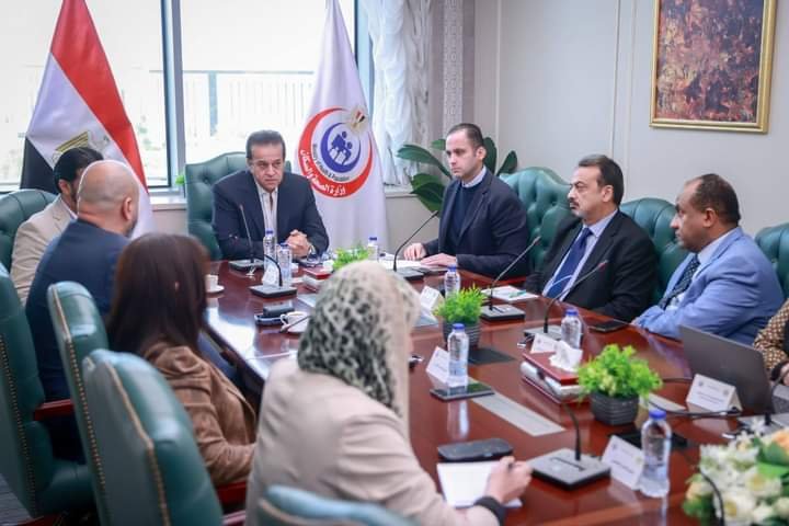 نائب رئيس مجلس الوزراء ووزير الصحة يتابع الموقف التنفيذي لمشروع إنشاء مستشفى العين السخنة 1 نائب رئيس مجلس الوزراء ووزير الصحة يتابع الموقف التنفيذي لمشروع إنشاء مستشفى العين السخنة
