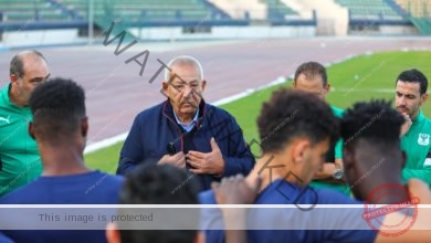 كامل أبو علي يحضر جانبًا من المران الأساسي للمصري استعدادًا للزمالك