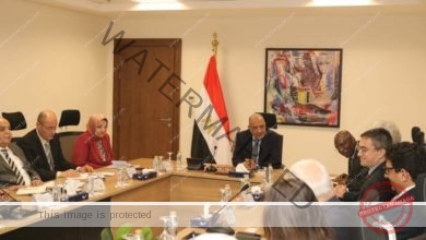 وزير الكهرباء والطاقة المتجددة يبحث مع وفد مؤسسة التمويل الدولية "iFC "سبل دعم وتعزيز التعاون المشترك