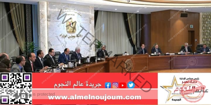 رئيس الوزراء يتابع الموقف التنفيذي لمستشفى "500500"