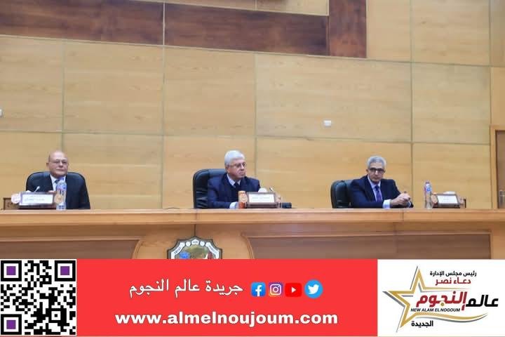 وزير التعليم العالي يشهد افتتاح مؤتمر "الاستثمار في البحث العلمي" بجامعة سوهاج