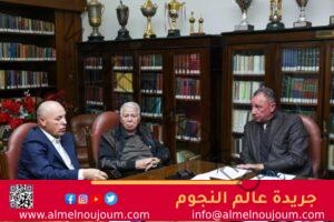 الخطيب يستقبل هاني أبو ريدة بمقر النادي الاهلي بالجزيرة