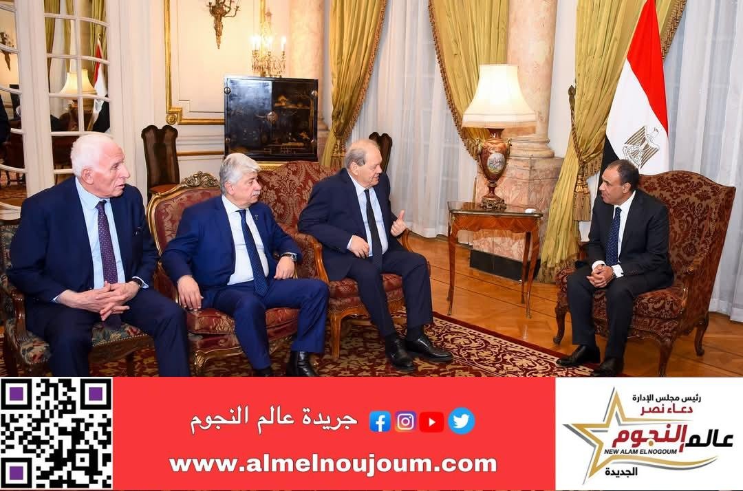 وزير الخارجية والهجرة يستقبل وفد منظمة التحرير الفلسطينية