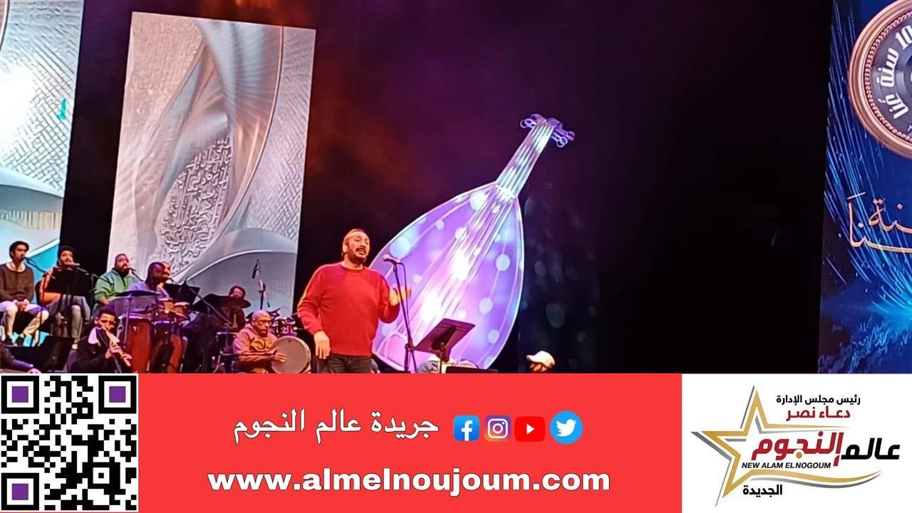 علي الحجار يجري بروفة نهائية قبل حفله غدًا بالأوبرا