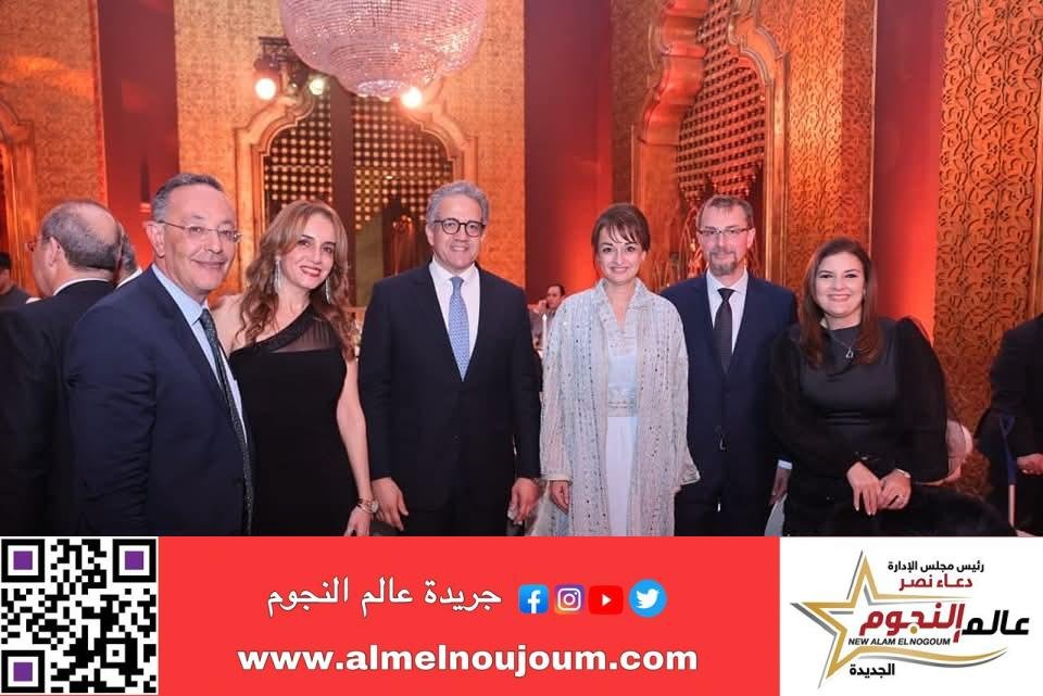 زاهي حواس يحتفل بزفاف نجله كريم .. بحضور النجوم والوزراء 