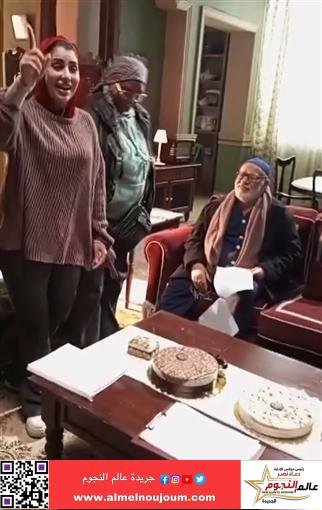 أيتن عامر وفريق عمل "وش سعد" يحتفلون بعيد ميلاد صلاح عبد الله في الكواليس