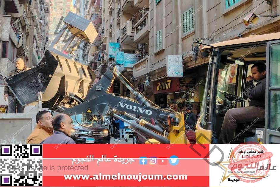 محافظ الإسكندرية يشدد على إزالة الإشغالات وردع كافة الممارسات الاحتكارية داخل الأسواق 