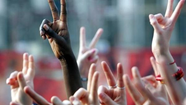 الـ (V) في الإنجليزية تعني في المصرية (1)