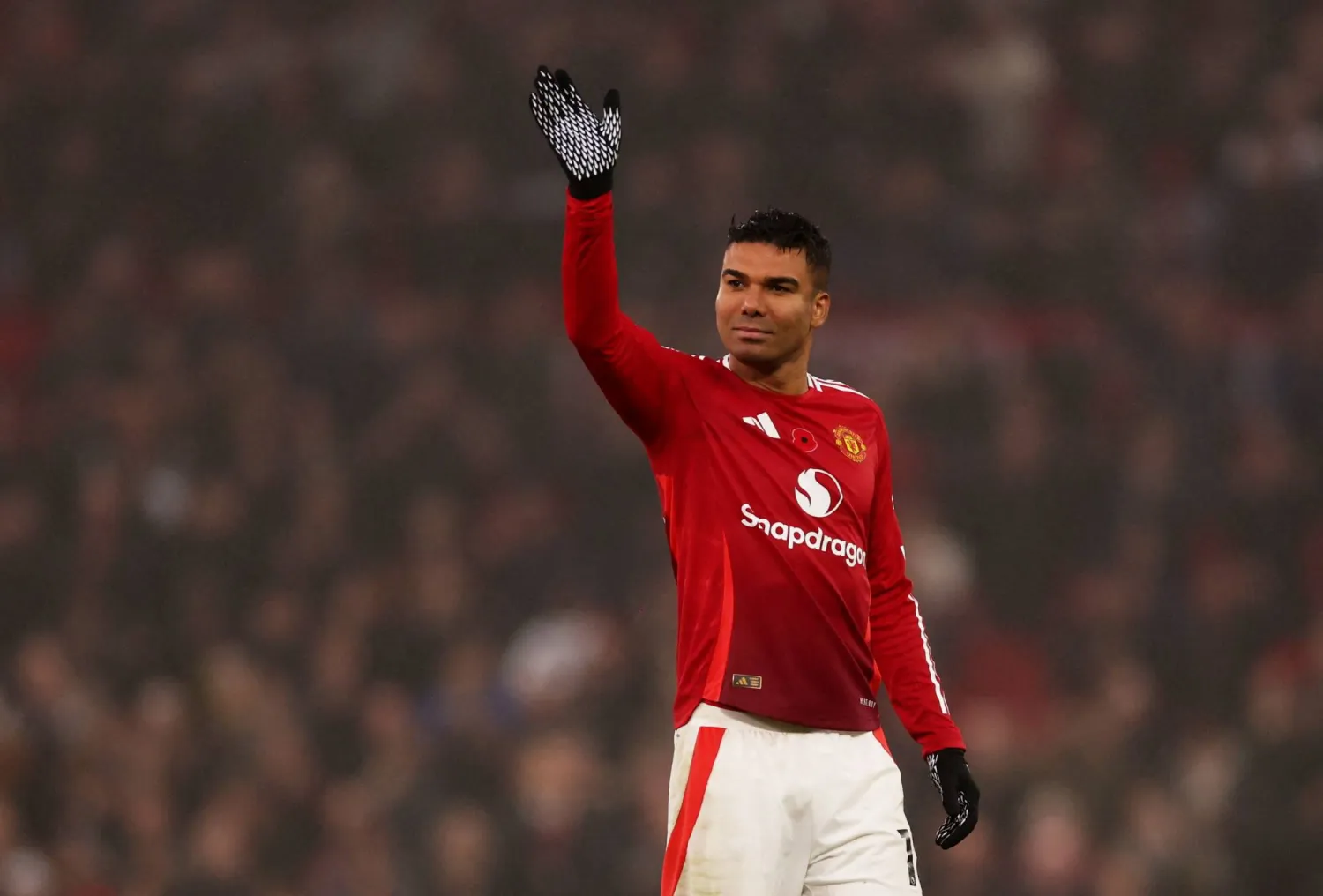 مانشستر يونايتد يوافق على انتقال "كاسيميرو" لاعب وسط الفريق إلى فلامنجو على سبيل الإعارة