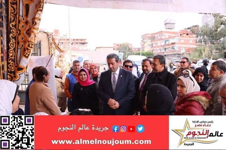 محافظ دمياط يتفقد قافلة الرمد المتكاملة ويتابع الموقف الخاص بمشروع الصرف الصحي