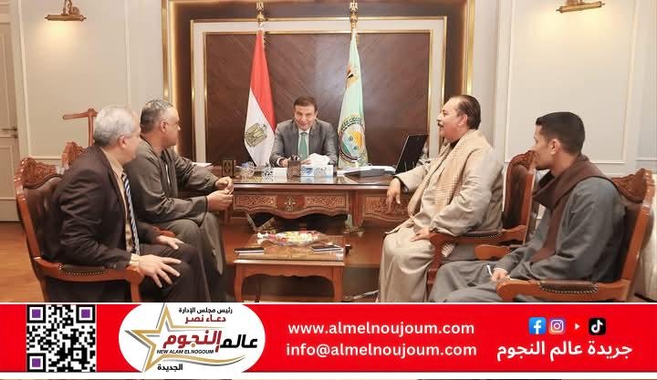 وزير الزراعة يبحث مع ممثلي الفلاحين وجه قبلي جهود دعم القطاع الزراعي وتوفير السلع الغذائية استعدادا لشهر رمضان 1 وزير الزراعة يبحث مع ممثلي الفلاحين وجه قبلي جهود دعم القطاع الزراعي وتوفير السلع الغذائية استعدادا لشهر رمضان