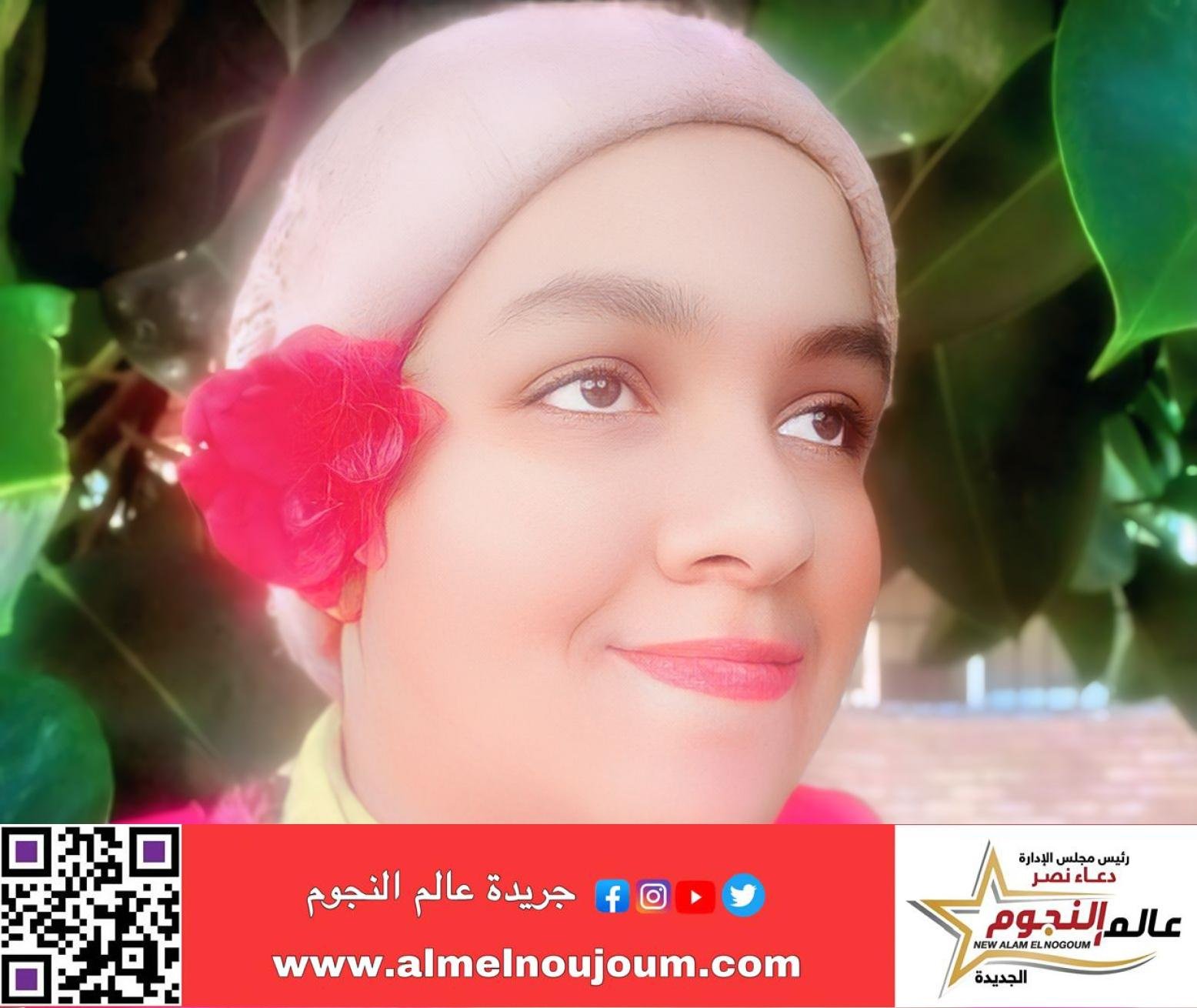منة الله محسن.. فنانة من ذوي الهمم تتحدى الصعاب بالألوان والإبداع