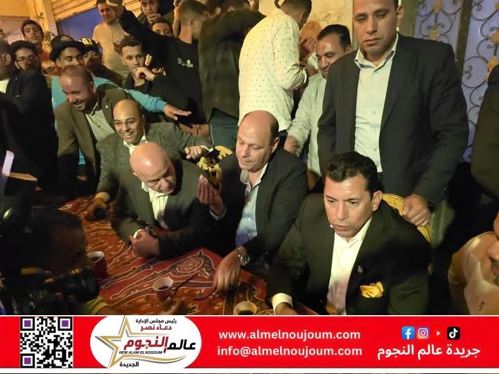 وزير الشباب والرياضة يلتقي شباب المطرية بعد حفل إفطار ١٥ رمضان