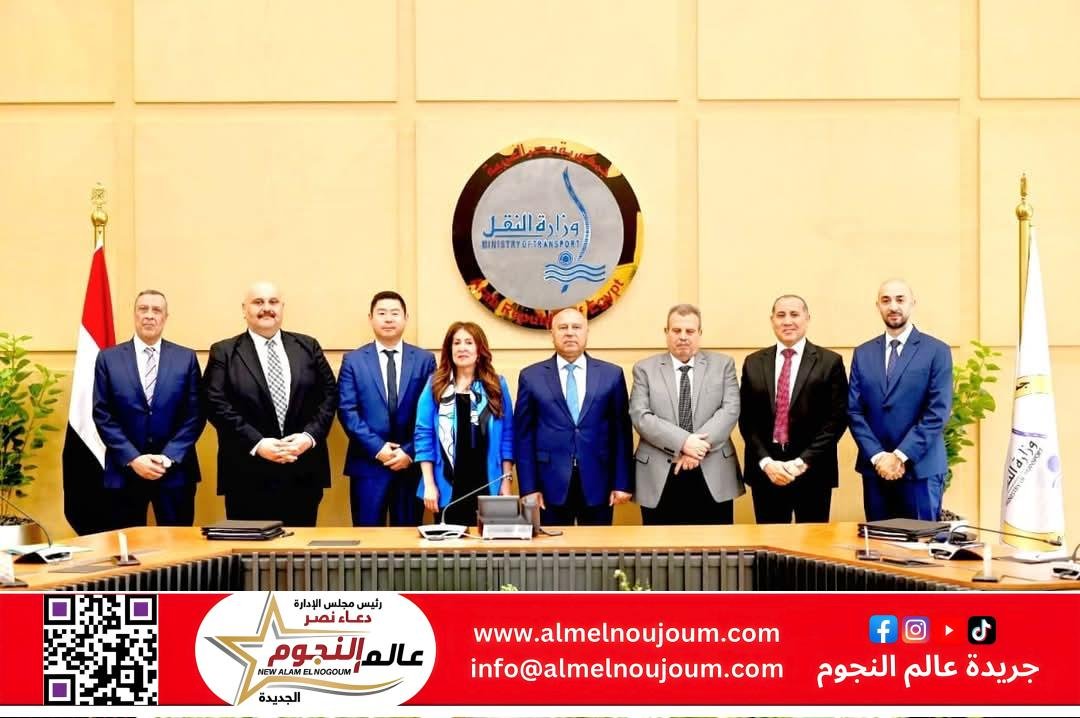 وزير الصناعة وسفيرة الولايات المتحدة في مصر يشهدان توقيع ثلاثة عقود بين الهيئة القومية لسكك حديد مصر وشركة برجروس ريل الأمريكية (PRL)