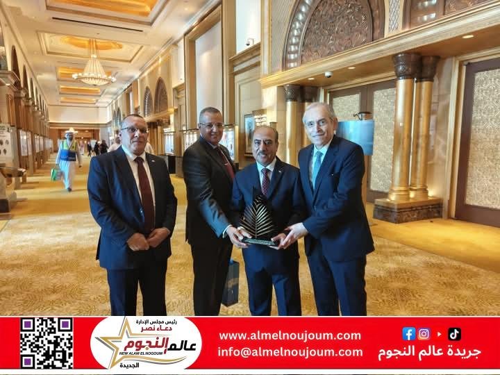 محافظ جنوب سيناء يشارك في حفل توزيع جوائز خليفة الدولية لنخيل التمر والابتكار الزراعي بأبوظبي