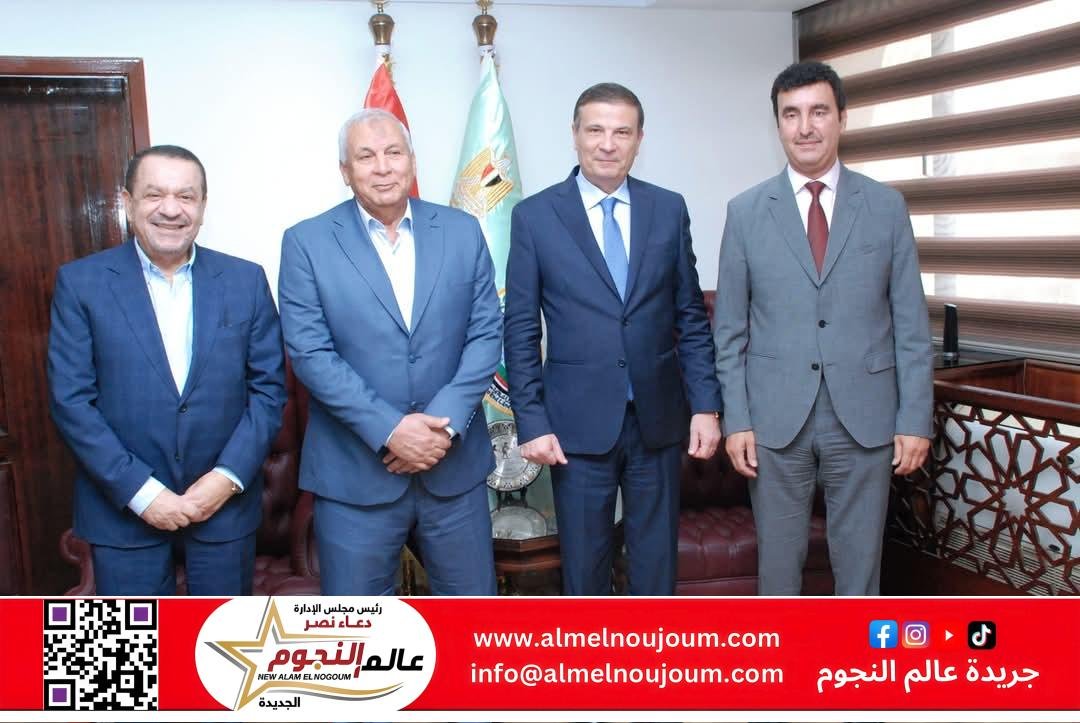وزير الزراعة ومحافظ الوادي الجديد يبحثان تعزيز التعاون المصري السعودي في الاستثمار والتصنيع الزراعي